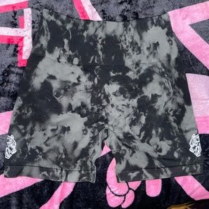 Darcsport scrunch shorts